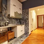 San Lorenzo Elegante Loft Apartament