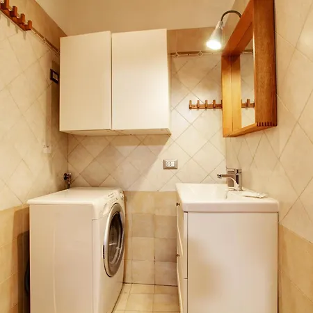 San Lorenzo Elegante Loft דירה רומא